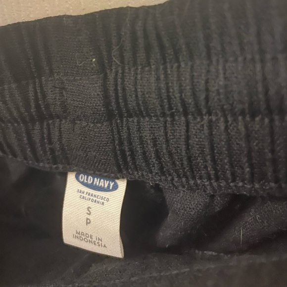 Linen Drawstring Shorts - Picture 4 of 4